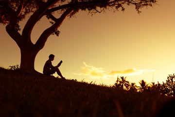 有木有六年级所学过的各种类型的应用题咯