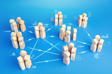 形容全力以赴的成语