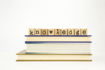 小学英语四年级下册科普Lesson 10的教案设计